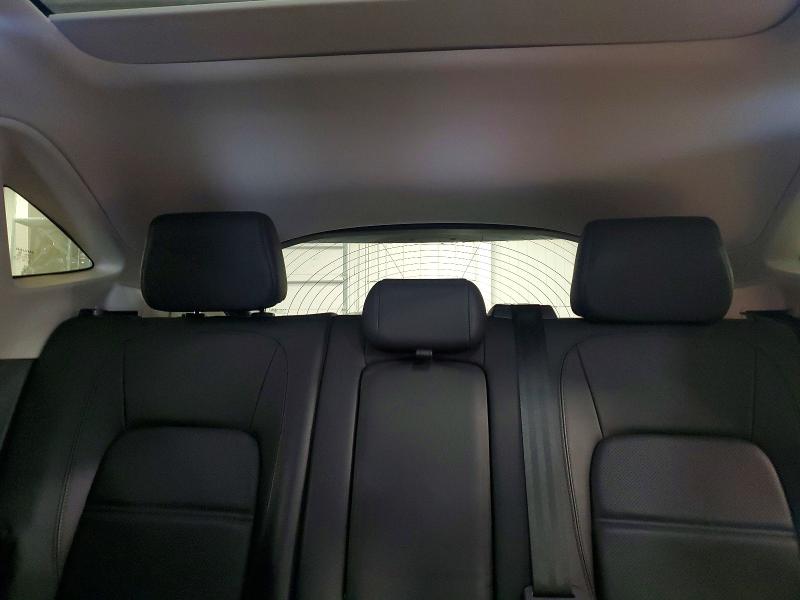 Photo 10 from auction – 2018 JAGUAR E-PACE with VIN SADFJ2FX2J1Z29615