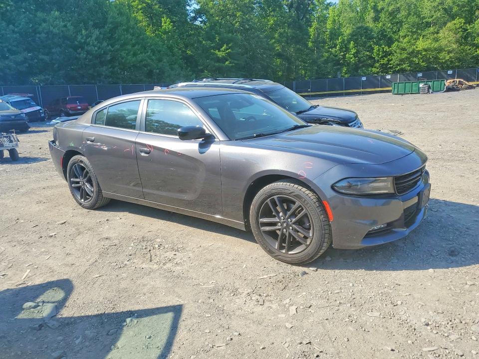 Photo 4 from auction – 2019 DODGE CHARGER with VIN 2C3CDXJG1KH651209