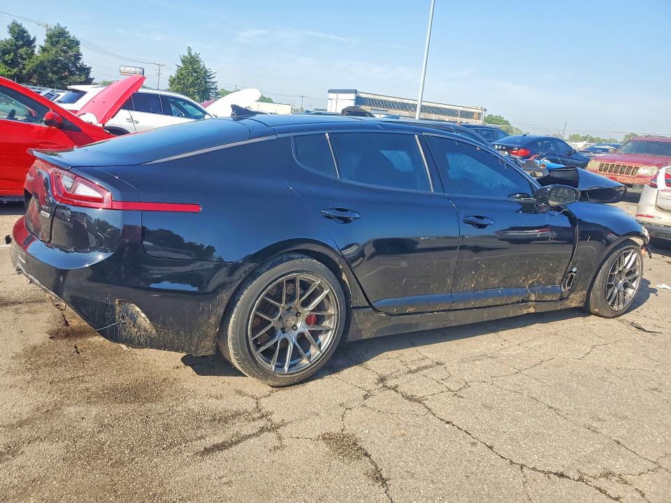 Photo 3 from auction – 2019 KIA STINGER with VIN KNAE55LCXK6043140