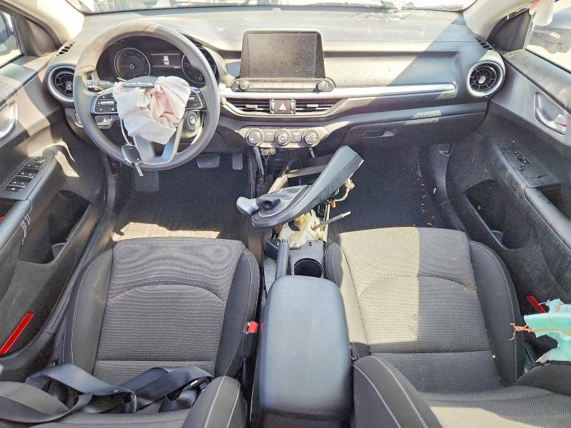 Photo 8 from auction – 2023 KIA FORTE with VIN 3KPF24AD3PE606455