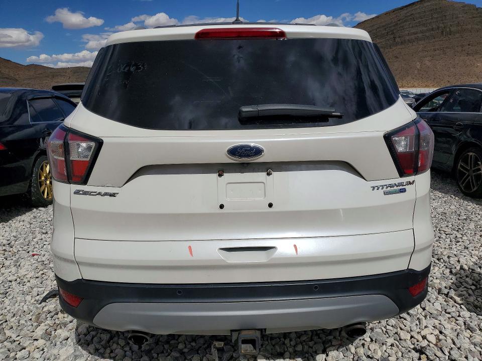 Photo 6 from auction – 2017 FORD ESCAPE with VIN 1FMCU9J97HUD41270