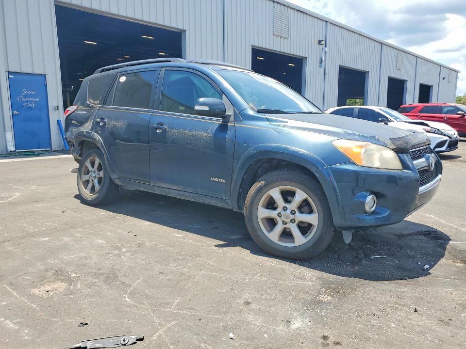 Photo 4 from auction – 2011 TOYOTA RAV4 with VIN 2T3YF4DV5BW092784