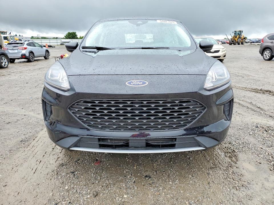 Photo 5 from auction – 2022 FORD ESCAPE with VIN 1FMCU9F62NUA89289
