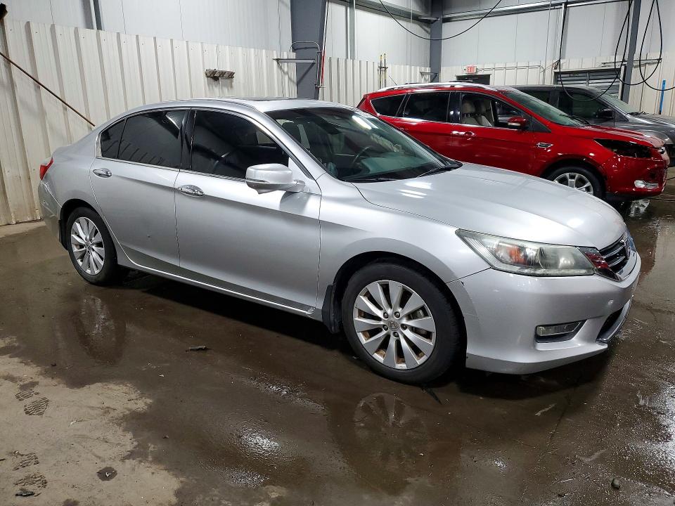 Zdjęcie 4 z aukcji – 2013 HONDA ACCORD z VIN 1HGCR3F87DA034262
