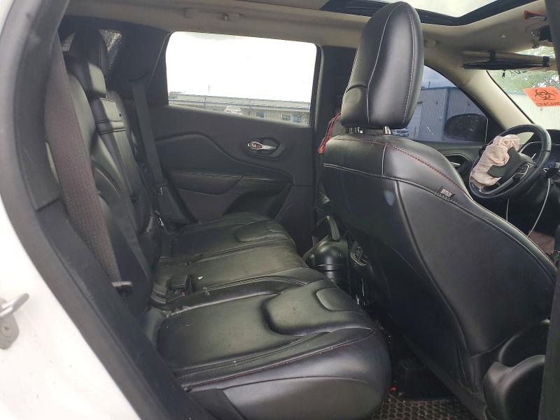 Photo 11 from auction – 2014 JEEP CHEROKEE with VIN 1C4PJMBS0EW193255