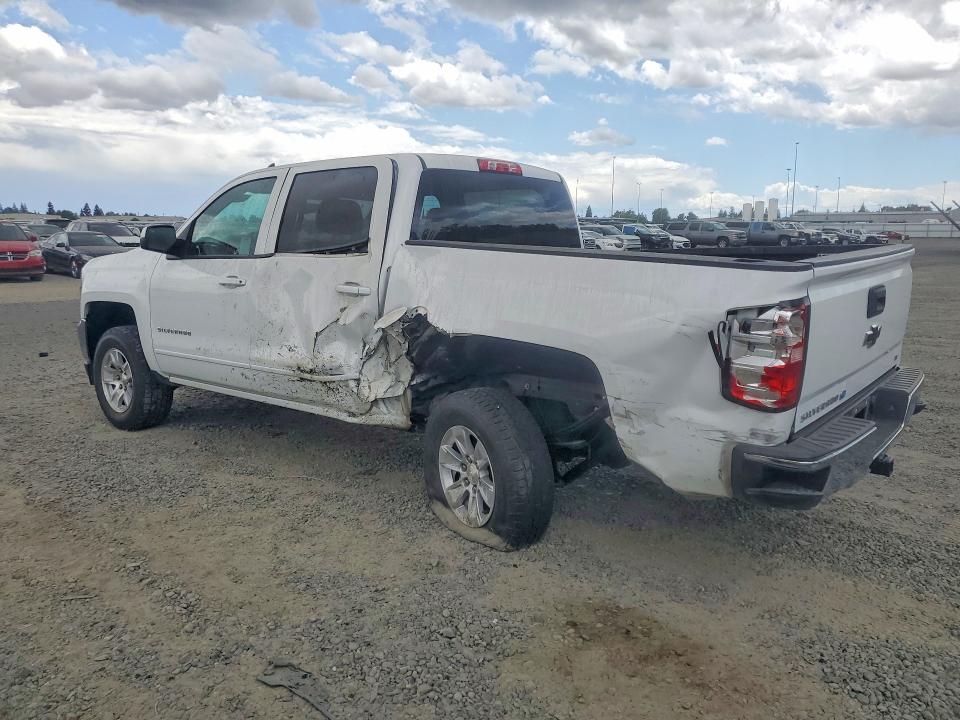 Photo 2 from auction – 2018 CHEVROLET SILVERADO with VIN 3GCUCRER5JG351679