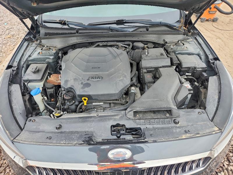 Photo 11 from auction – 2017 KIA CADENZA with VIN KNALC4J1XH5064089