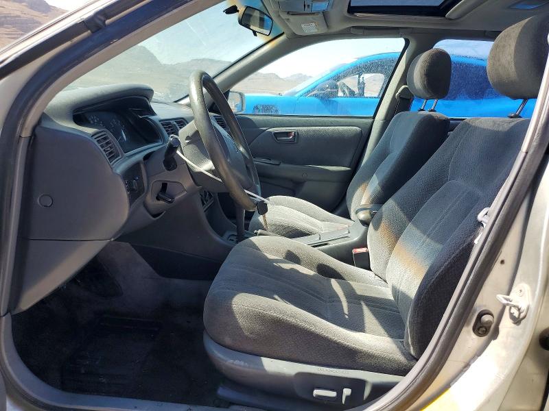 Photo 7 from auction – 2000 TOYOTA CAMRY with VIN JT2BG28K0Y0503005