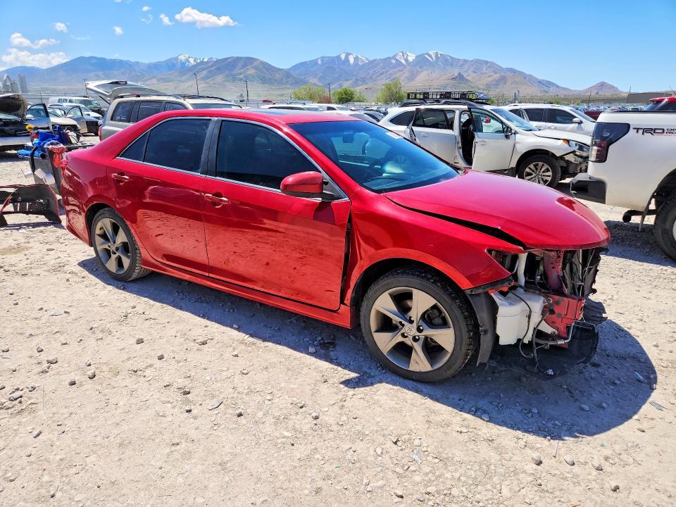 Photo 4 from auction – 2014 TOYOTA CAMRY with VIN 4T1BF1FK1EU793505