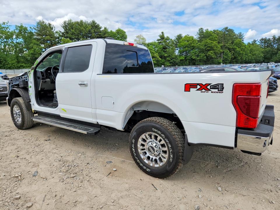 Photo 2 from auction – 2022 FORD F250 with VIN 1FT7W2B63NEF71695