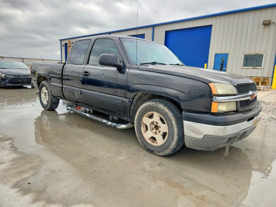 Photo 4 from auction – 2005 CHEVROLET SILVERADO with VIN 2GCEC19V851296673