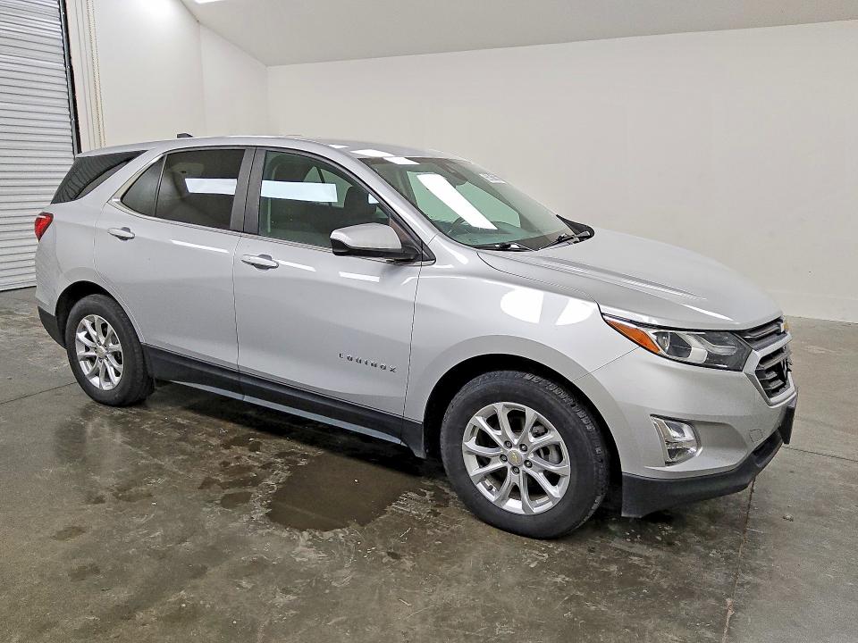 Photo 4 from auction – 2021 CHEVROLET EQUINOX with VIN 2GNAXJEV9M6161283
