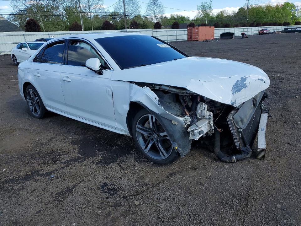Photo 4 from auction – 2018 AUDI A4 with VIN WAUENAF4XJN017753