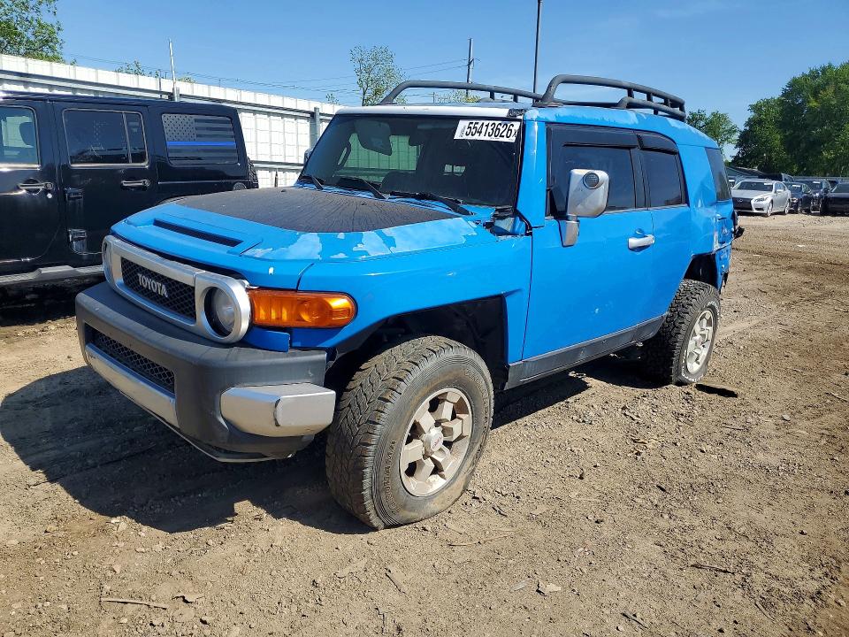 2007 TOYOTA FJ CRUISER - Търг №55413626