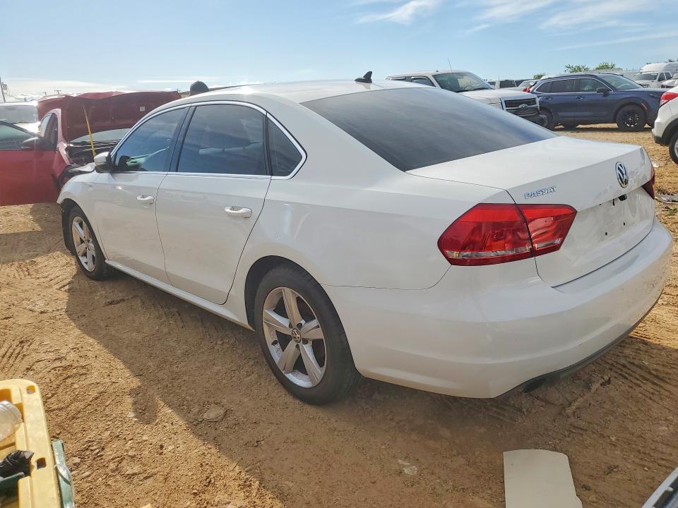 Photo 2 from auction – 2014 VOLKSWAGEN PASSAT with VIN 1VWAS7A38EC057243
