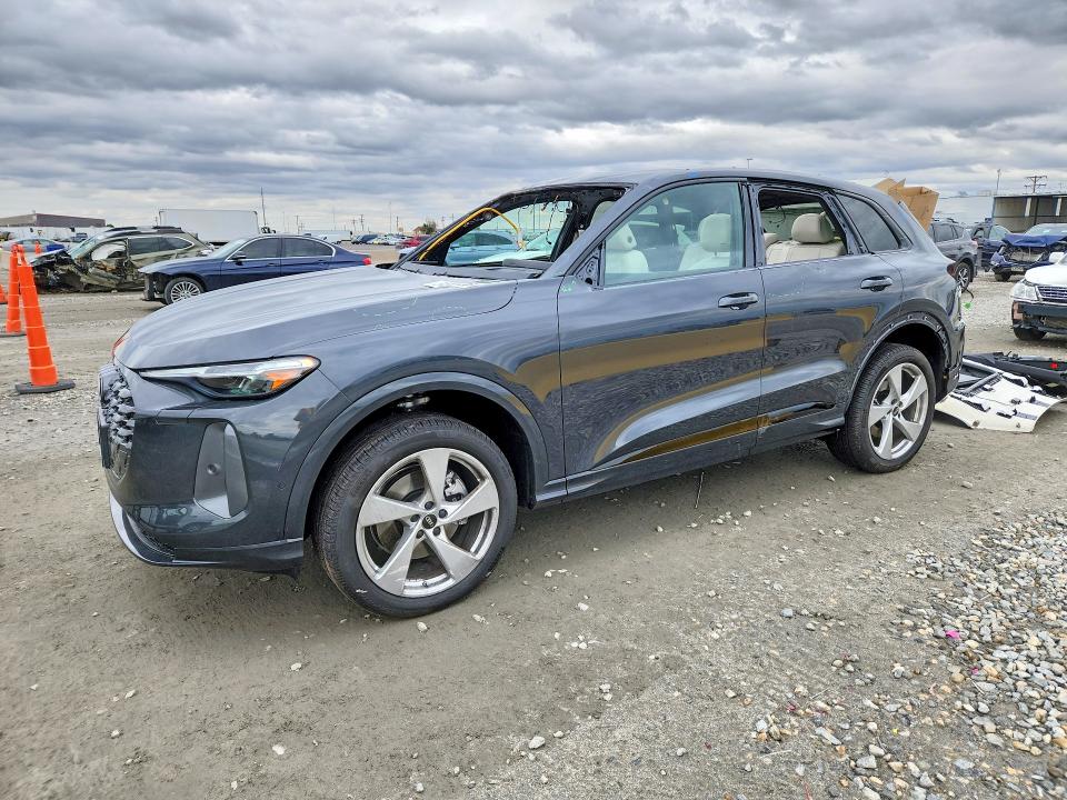 AUDI Q5 2025 with VIN WA12AAGU0S2118670 - Photo from auction