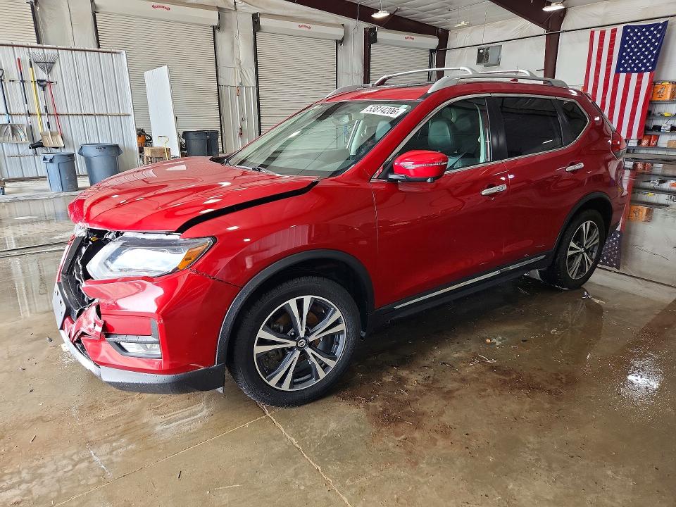 NISSAN ROGUE 2017 with VIN 5N1AT2MT4HC799881 - Photo from auction
