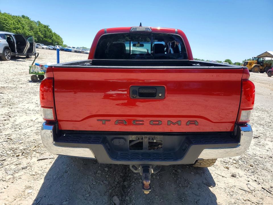 Photo 6 from auction – 2017 TOYOTA TACOMA with VIN 5TFAZ5CN8HX044152