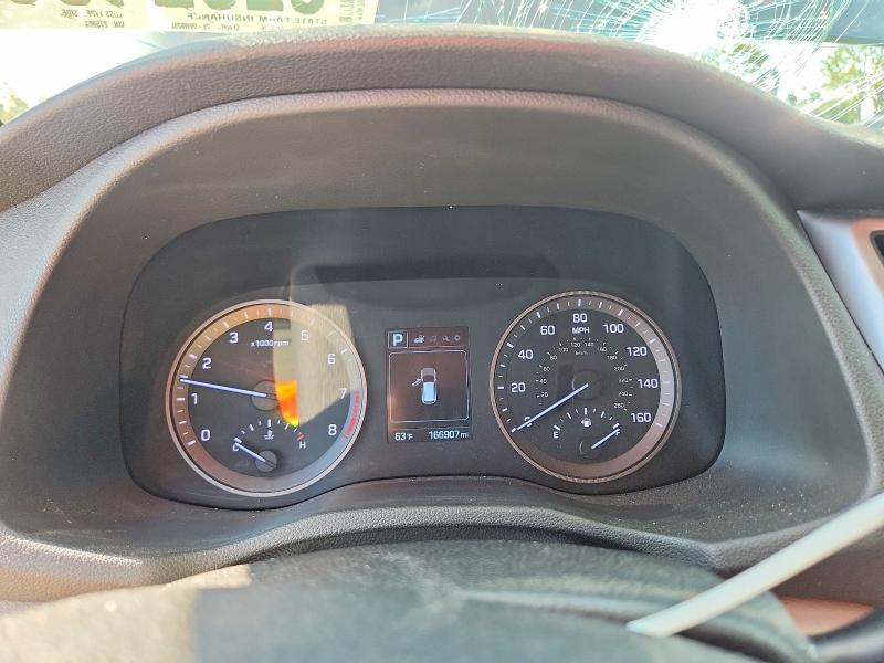 Photo 9 from auction – 2017 HYUNDAI TUCSON with VIN KM8J33A44HU275904
