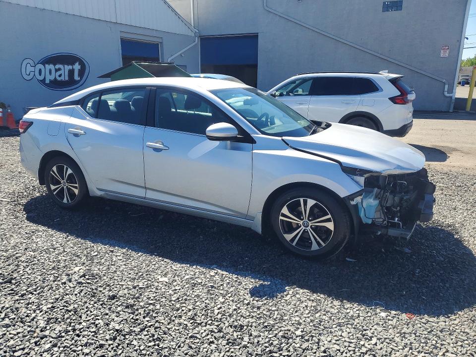 Photo 4 from auction – 2020 NISSAN SENTRA with VIN 3N1AB8CV4LY220128