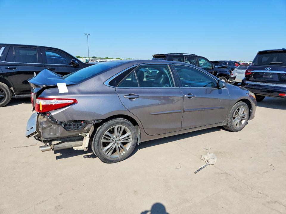 Photo 3 from auction – 2017 TOYOTA CAMRY with VIN 4T1BF1FK4HU367473