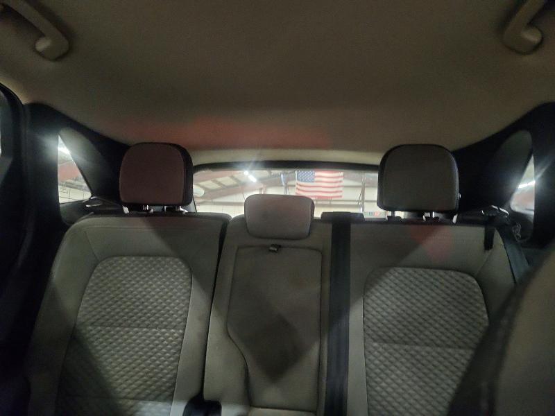 Photo 10 from auction – 2020 FORD ESCAPE with VIN 1FMCU9G64LUA64812