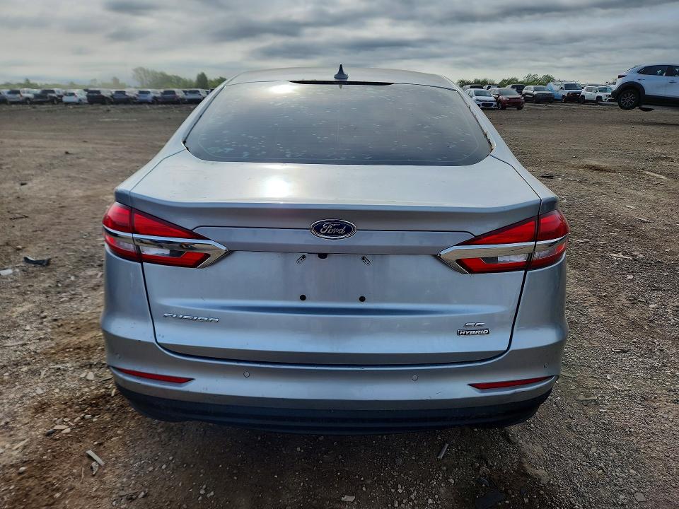 Photo 6 from auction – 2020 FORD FUSION with VIN 3FA6P0LU7LR171844