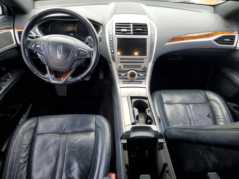 Photo 8 from auction – 2017 LINCOLN MKZ with VIN 3LN6L5E97HR610958