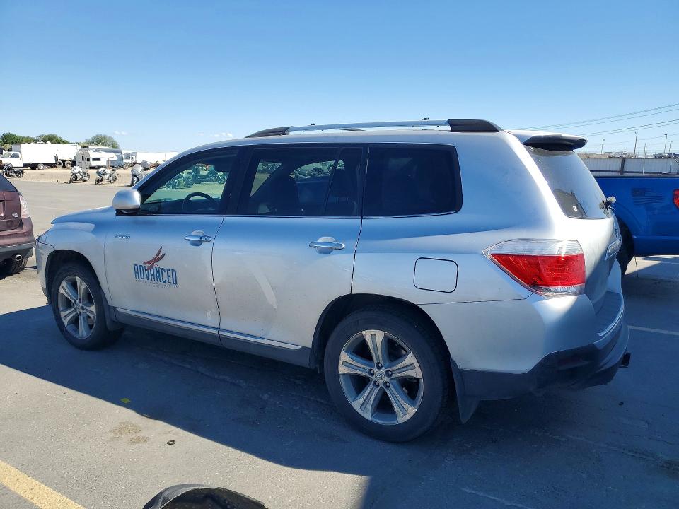 Photo 2 from auction – 2012 TOYOTA HIGHLANDER with VIN 5TDDK3EH1CS100850