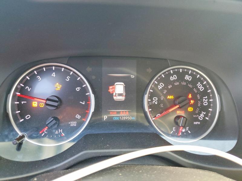Photo 9 from auction – 2021 TOYOTA RAV4 with VIN 2T3H1RFV7MW106812