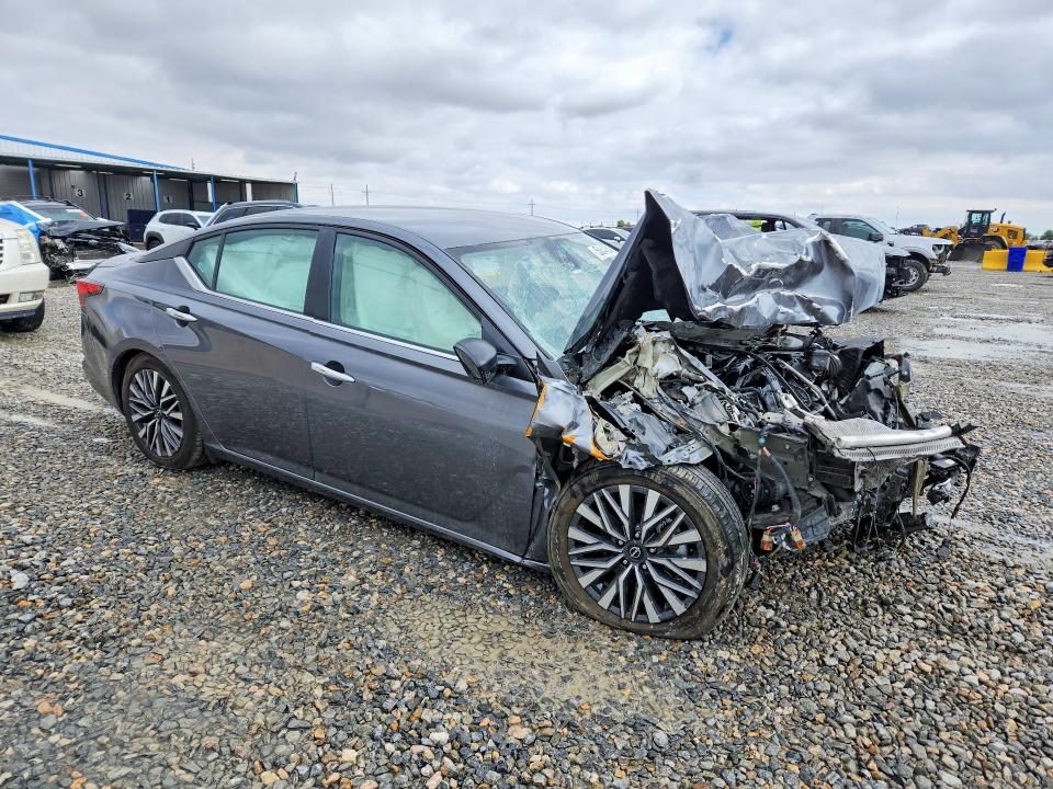 Photo 4 from auction – 2024 NISSAN ALTIMA with VIN 1N4BL4DV8RN356344