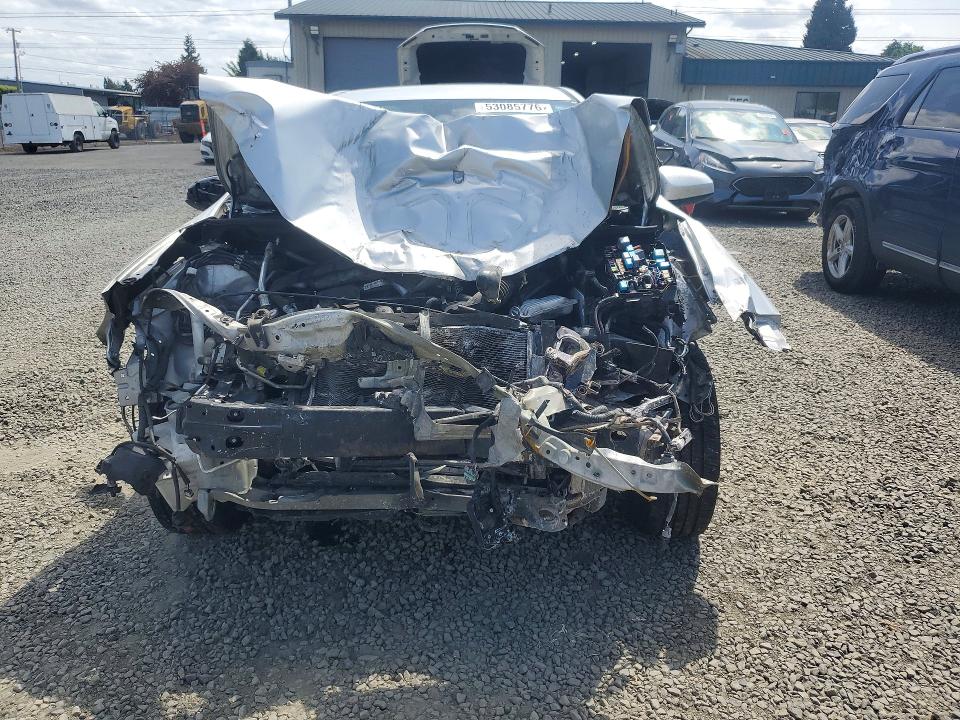 Photo 5 from auction – 2017 TOYOTA COROLLA with VIN 2T1BURHEXHC885066