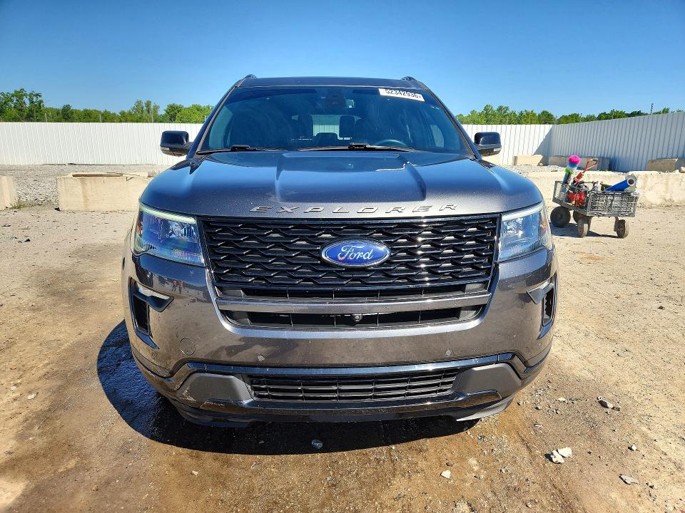 Photo 5 from auction – 2019 FORD EXPLORER with VIN 1FM5K8GT8KGA26737
