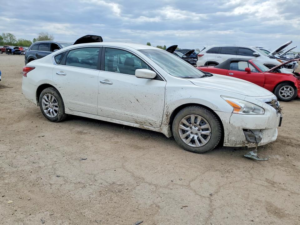 Photo 4 from auction – 2014 NISSAN ALTIMA with VIN 1N4AL3AP2EC169358