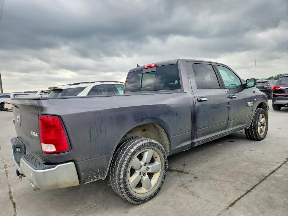 Photo 3 from auction – 2016 RAM 1500 with VIN 1C6RR7TM1GS145347