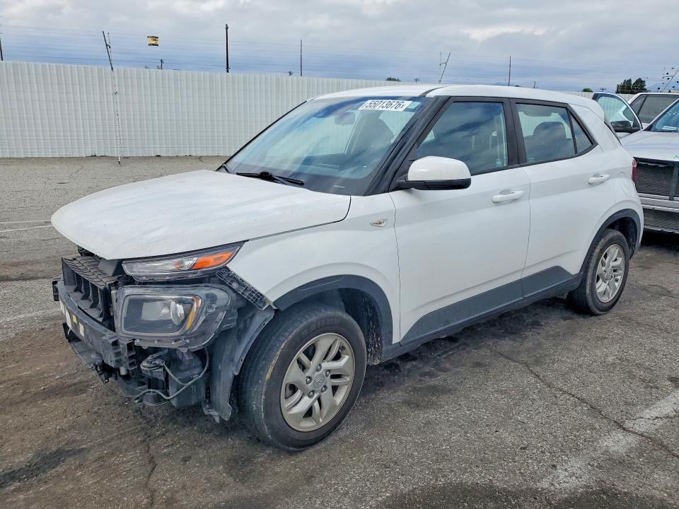 Photo 1 from auction – 2021 HYUNDAI VENUE with VIN KMHRB8A38MU112015