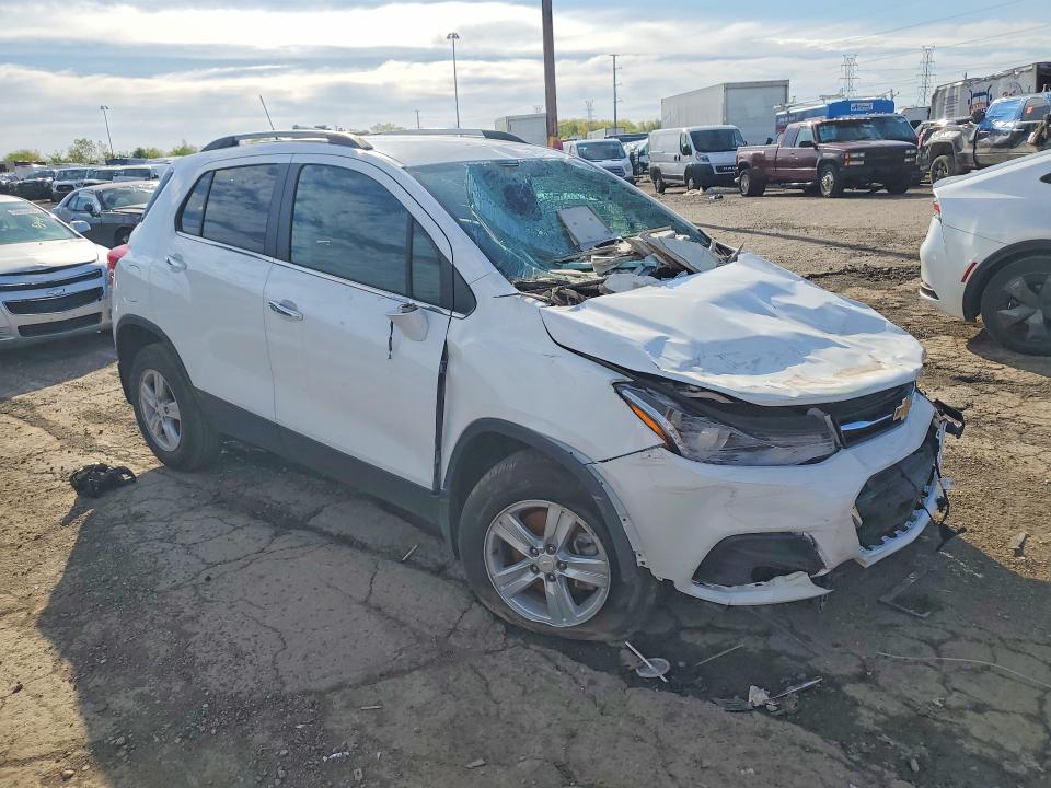 Photo 4 from auction – 2020 CHEVROLET TRAX with VIN KL7CJPSB1LB074499