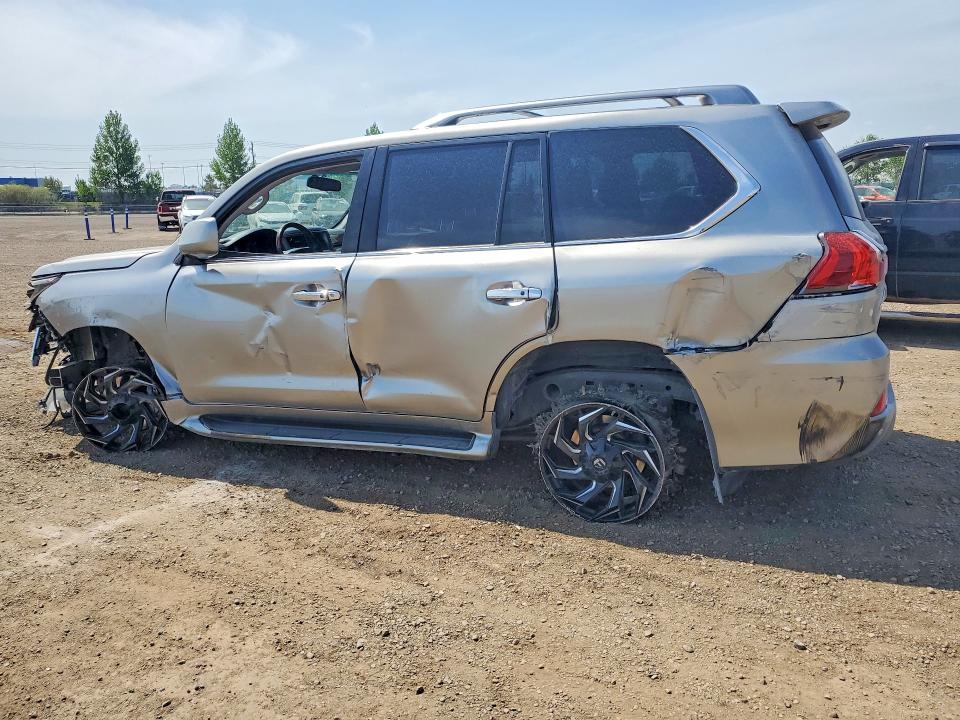 Photo 2 from auction – 2010 LEXUS LX with VIN JTJHY7AX9A4045414