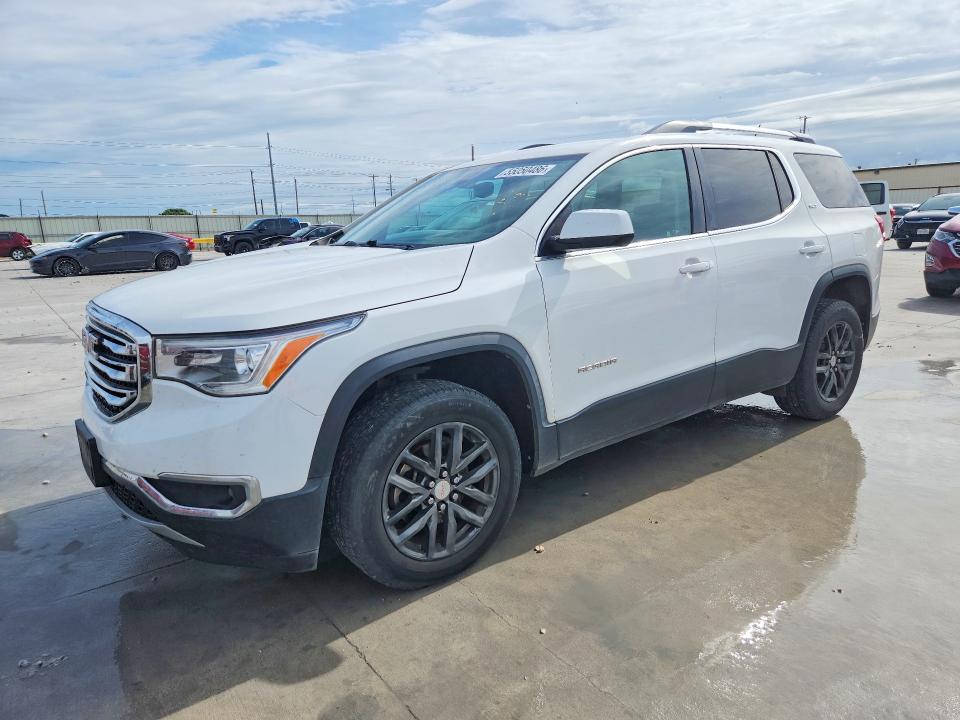 GMC ACADIA 2017 with VIN 1GKKNMLS9HZ209957 - Photo from auction