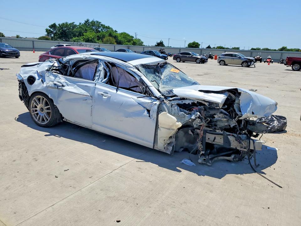 Photo 4 from auction – 2016 JAGUAR XF with VIN SAJBE4BV1GCY09916