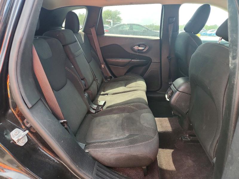 Photo 11 from auction – 2016 JEEP CHEROKEE with VIN 1C4PJLCB9GW281507