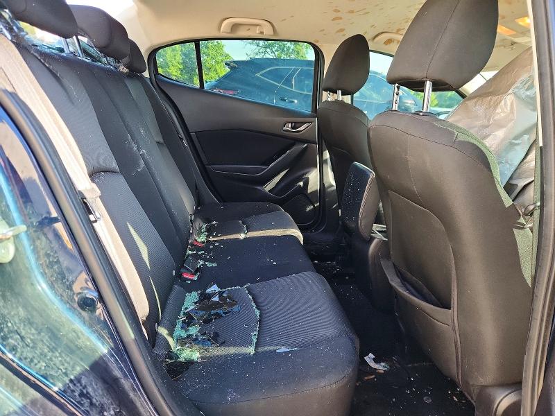 Photo 10 from auction – 2018 MAZDA 3 with VIN 3MZBN1U74JM245791