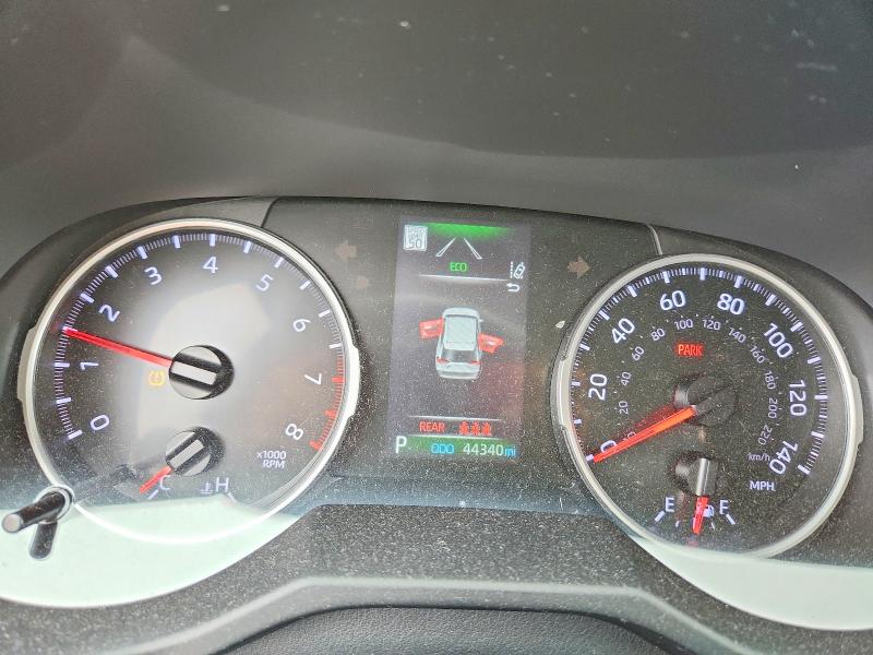 Photo 9 from auction – 2022 TOYOTA RAV4 with VIN 2T3F1RFV4NC307206