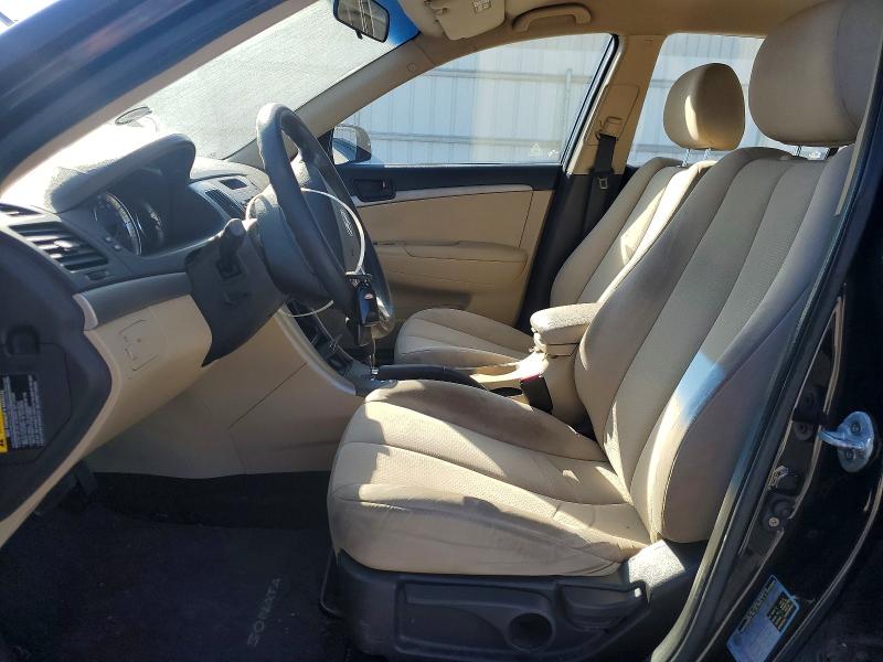 Photo 7 from auction – 2010 HYUNDAI SONATA with VIN 5NPET4AC2AH620866