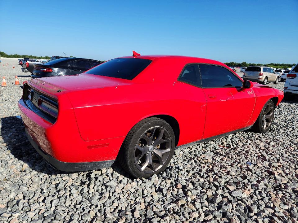 Photo 3 from auction – 2018 DODGE CHALLENGER with VIN 2C3CDZAG4JH112562