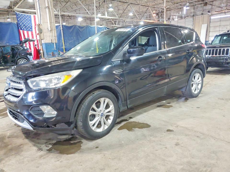 FORD ESCAPE 2017 con VIN 1FMCU0GD6HUD52574 - Foto de la subasta