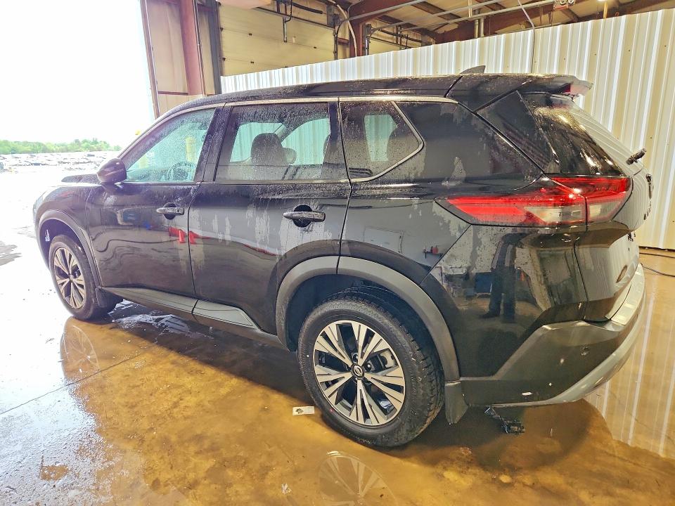 Photo 2 from auction – 2021 NISSAN ROGUE with VIN 5N1AT3BB5MC674950