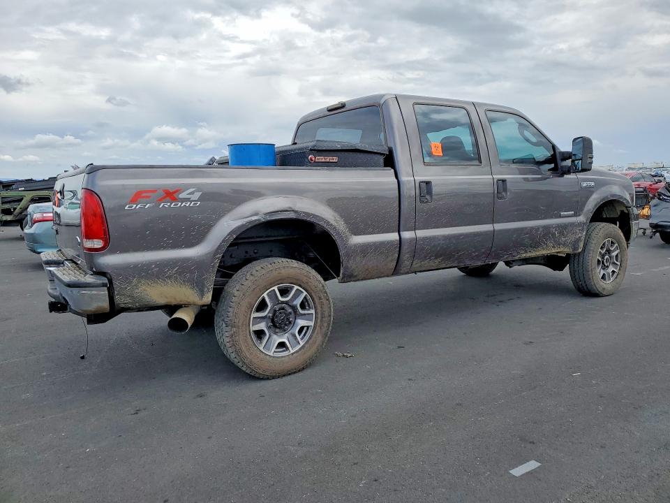 Photo 3 from auction – 2006 FORD F350 with VIN 1FTWW31P46EC29086