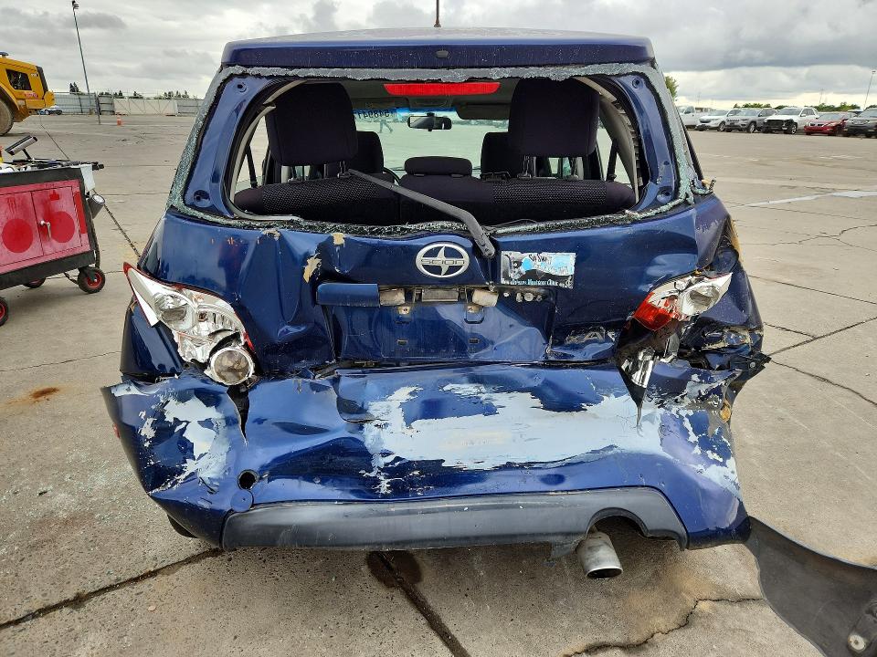 Photo 6 from auction – 2004 SCION XA with VIN JTKKT624740067633
