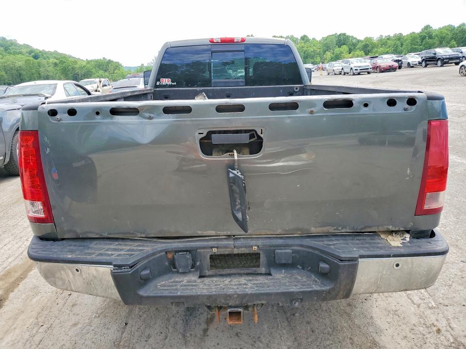 Photo 6 from auction – 2011 GMC SIERRA with VIN 1GTR2WE06BZ278817